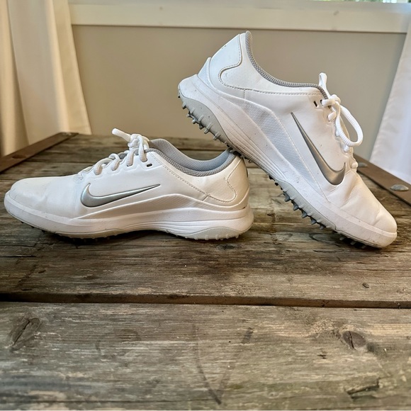 Nike Fitsole ホワイトシューズ m_6485caa4b635f83f76737880.jpg